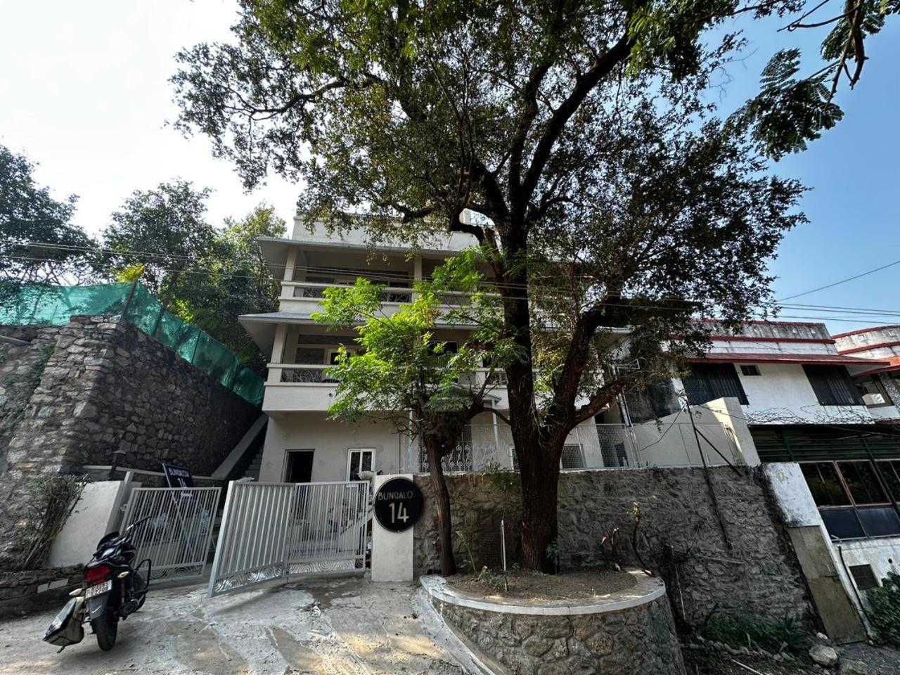 Bunglow 14, Rooms With Balcony Mount Abu Luaran gambar