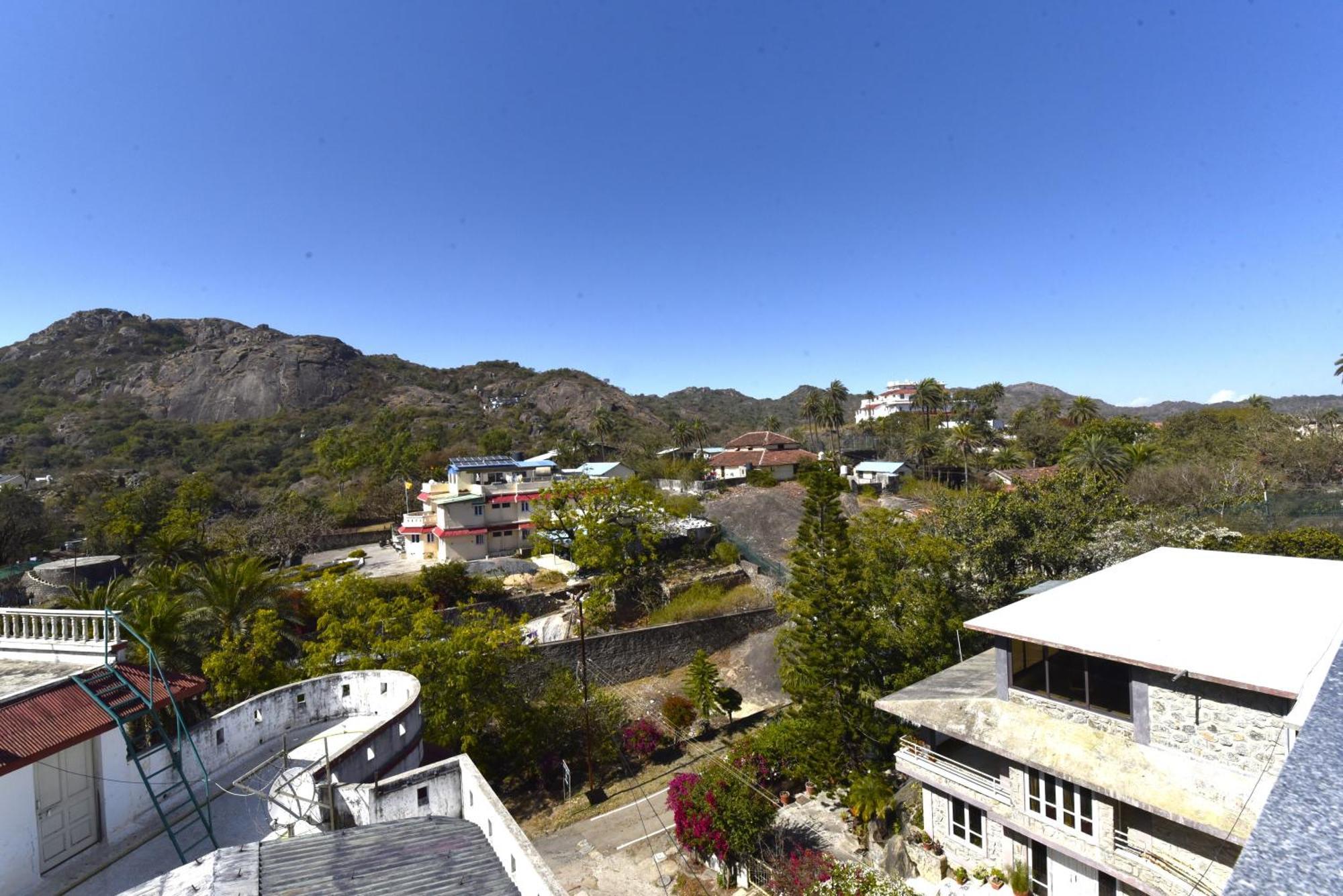 Bunglow 14, Rooms With Balcony Mount Abu Luaran gambar